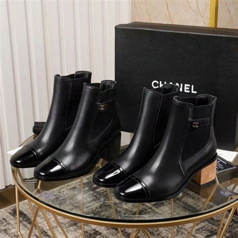 chanel winterschuhe|Chanel shoes winter 2021.